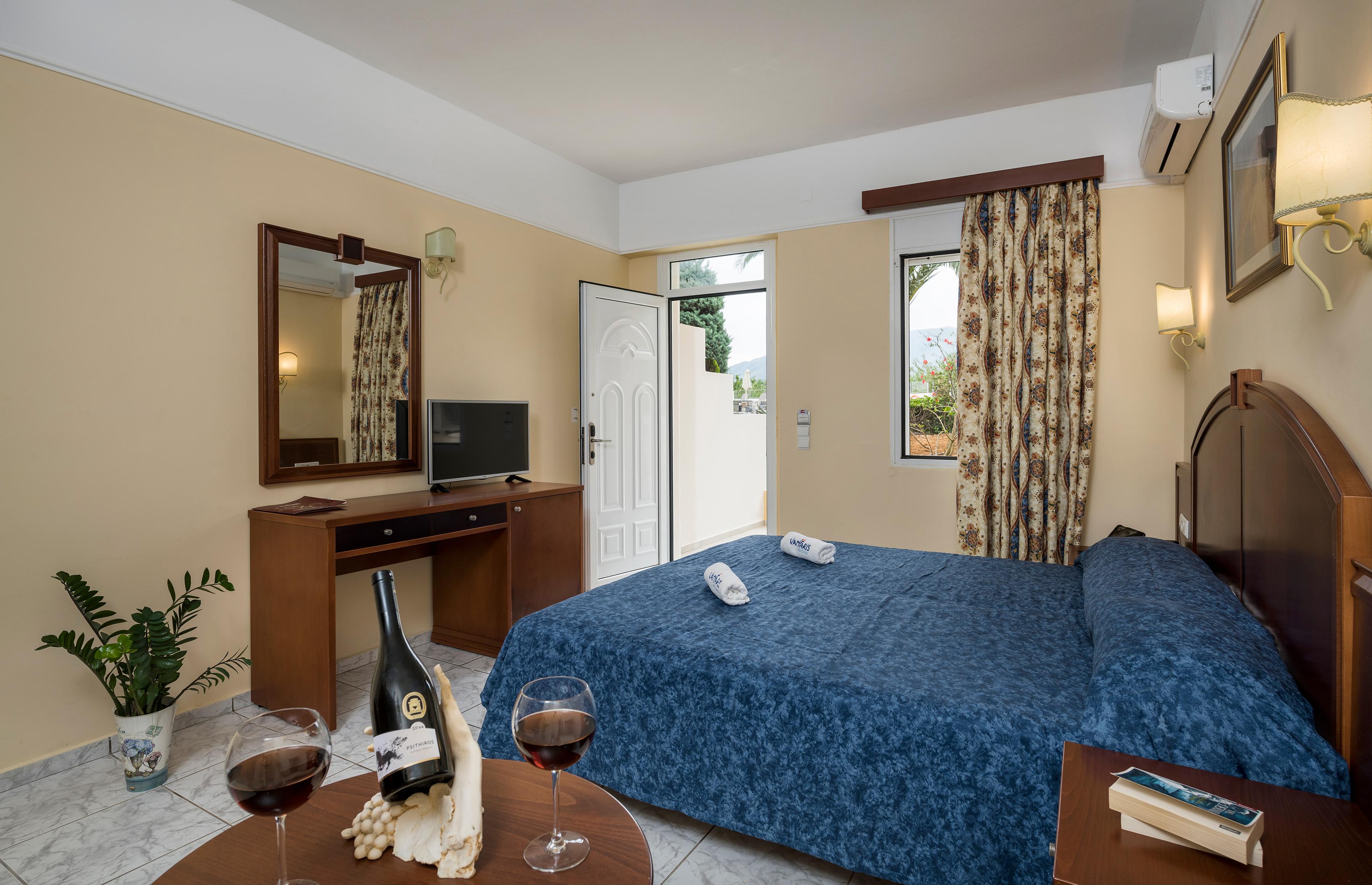 Vantaris Garden Paralia Kourna Exterior foto